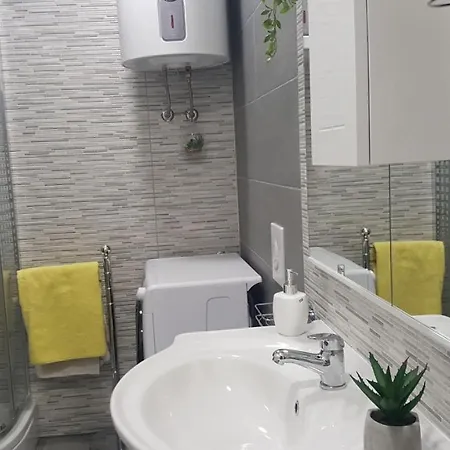 Andela - Krka Waterfalls 3* Lozovac