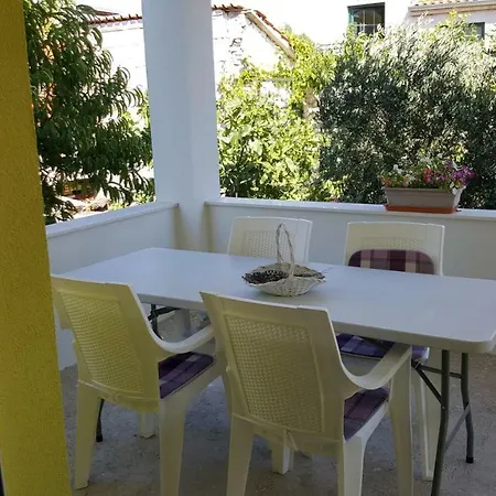 Gæstehus Andela - Krka Waterfalls Lozovac