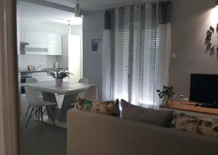 Andela - Krka Waterfalls 罗佐瓦克