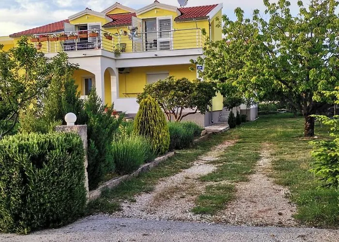 招待所 Andela - Krka Waterfalls 3*