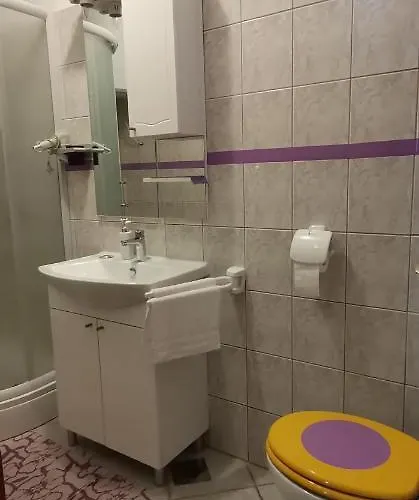 Andela - Krka Waterfalls 招待所 罗佐瓦克