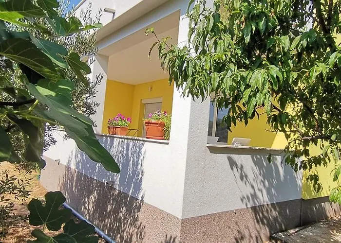 Andela - Krka Waterfalls Konukevi