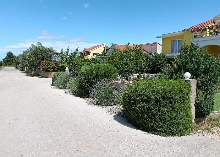 Andela - Krka Waterfalls