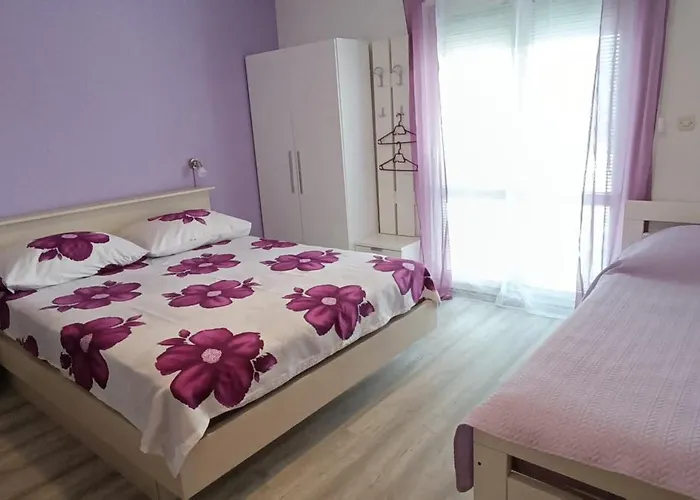 Andela - Krka Waterfalls