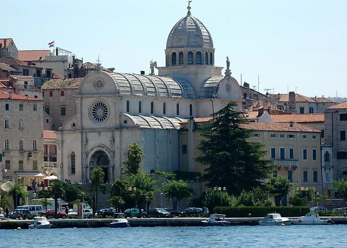 Andela - Krka Waterfalls 3* Lozovac